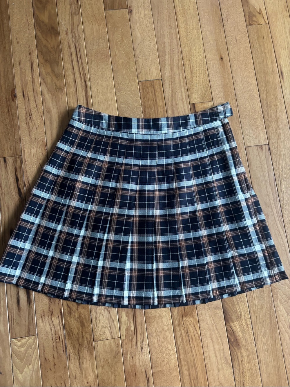Urban Outfitters Plaid Pleated Mini Skirt in Black, Cream & Brown